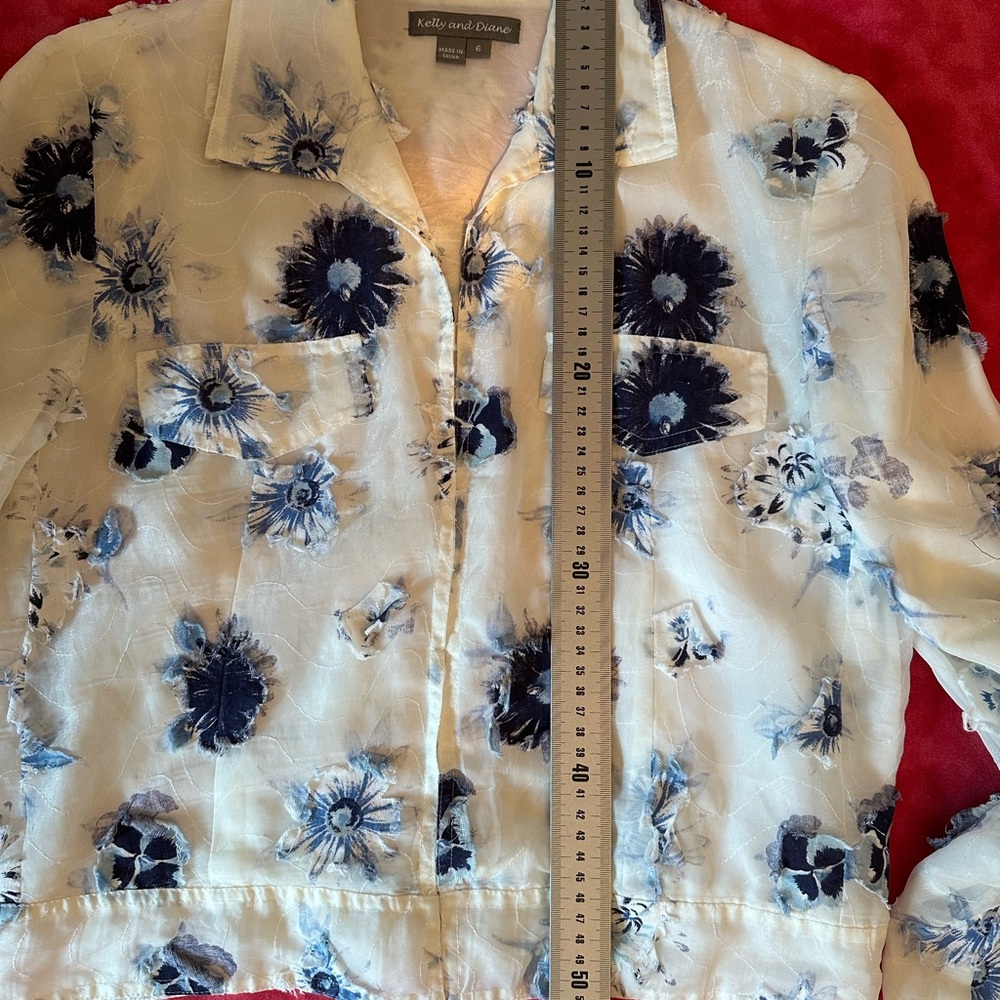 Floral Sheer Jacket - White and Blue - Picture 10 of 11